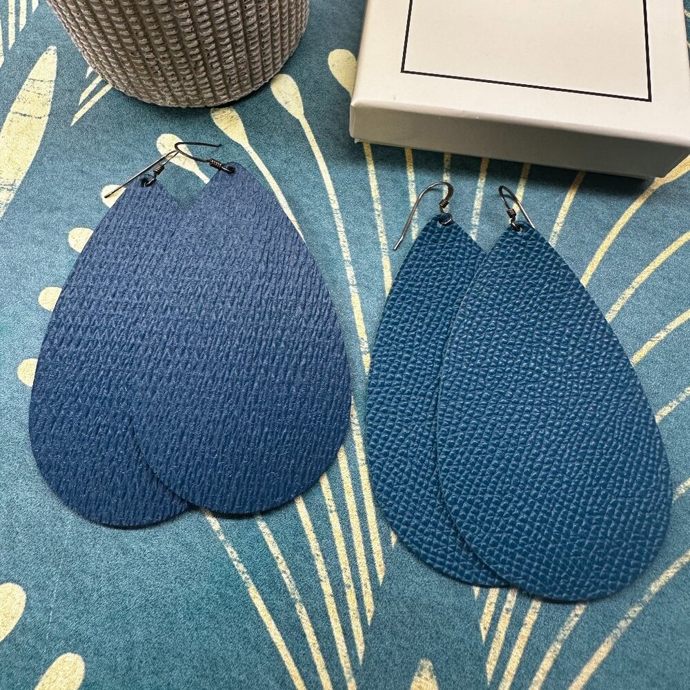 2 Pair Bundle of Nickel & Suede